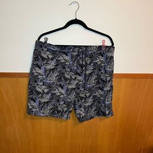 Vintage White Sierra trunks